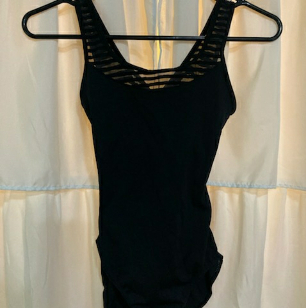 Girls one piece swimsuit